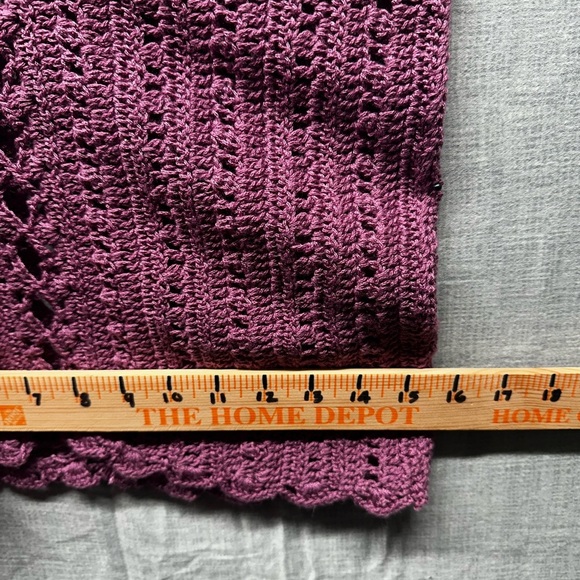 Hand crochet vest purple V Neck open center lace Small no tag Vintage 80’s - Picture 6 of 10